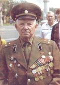 Вардомацкий П.Е. на параде в честь Победы